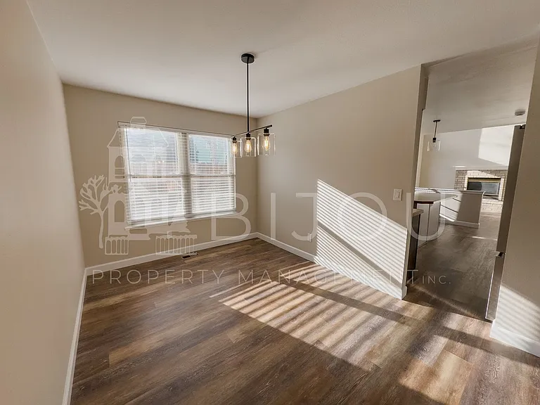 1461 Grass Valley Dr — Photo 13