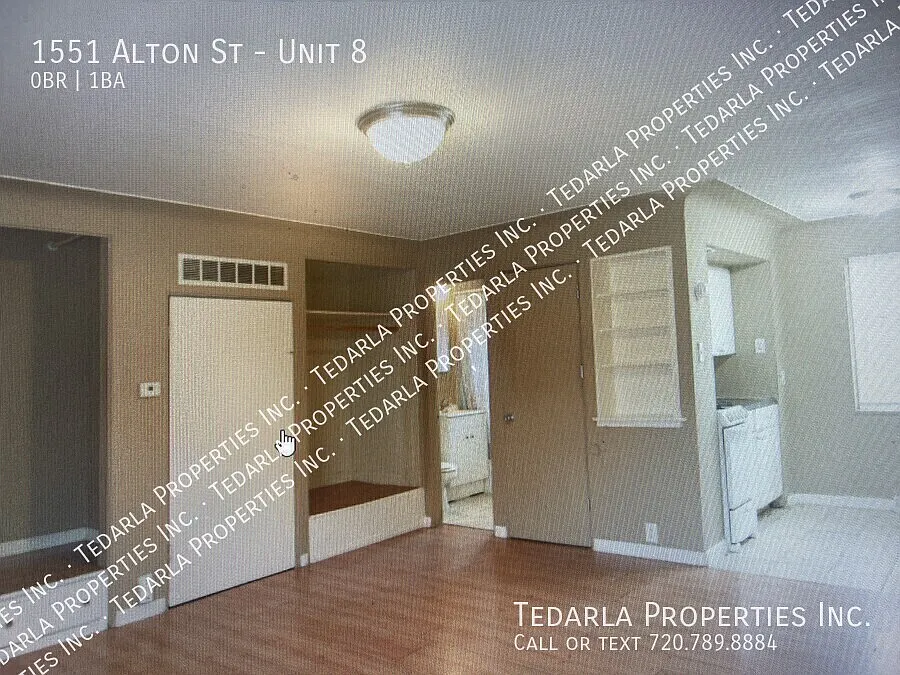 Building Photo - 1551 Alton St #8