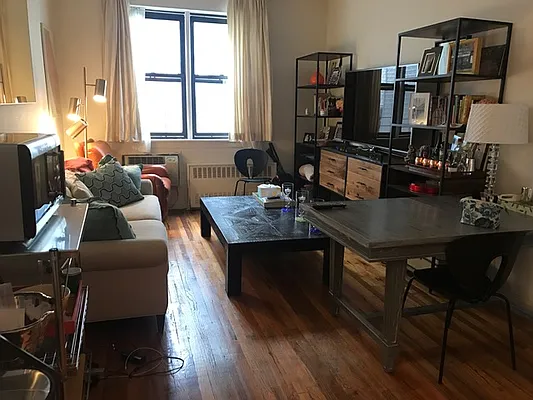 Rented by Prince Real Estate Associates LLC | media 13