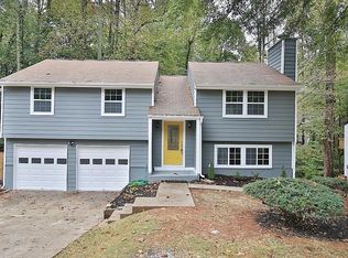 510 Hembree Forest Cir, Roswell, GA 30076