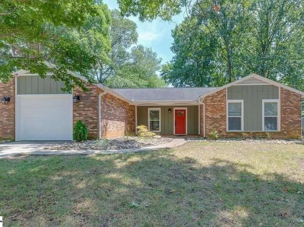 13 Clearfield Rd, Greenville, SC 29607