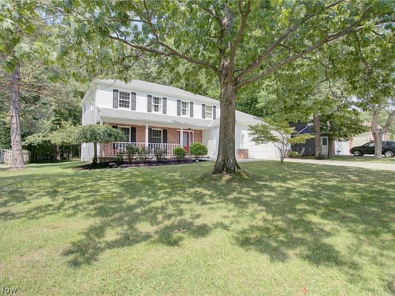 2nd image of 20704 Sandalwood Ln