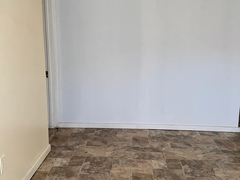 94 Sycamore Rd — Photo 6