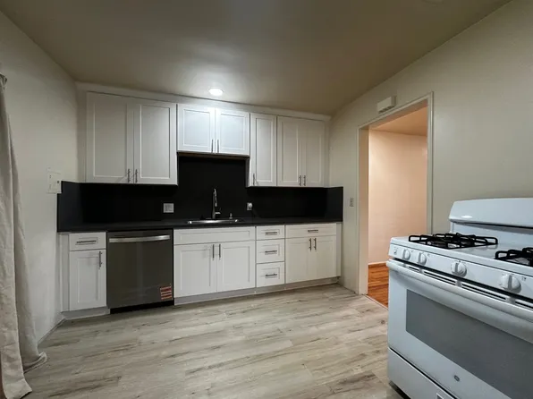 2421 Glendale Ave #2421, Modesto, CA 95354