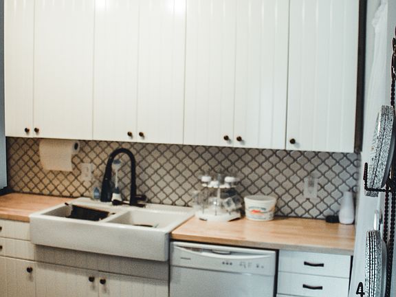 beautiful shaker cabinets