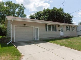 112 4th Ave NW, Hampton, IA 50441