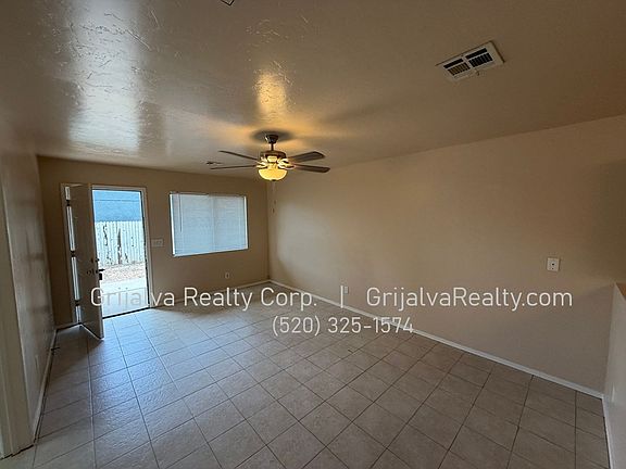 2nd image of 220 W Roger Rd Unit 1