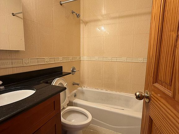 2nd image of 86-19 58th Ave Floor 4