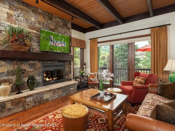 229 Faraway Rd APT 28, Snowmass Village, CO 81615