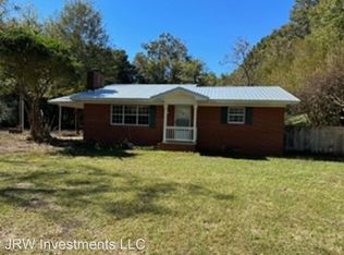 4488 Log Lake Rd, Holt, FL 32564