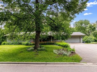 2917 Green Briar Ln, Minnetonka, MN 55305