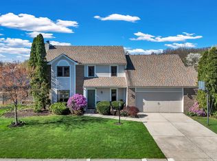 8625 Stand Ridge Run, Fort Wayne, IN 46825