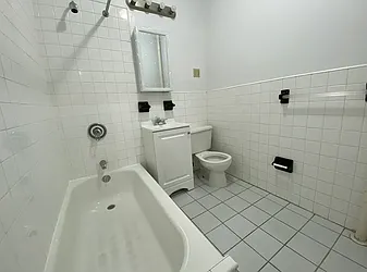 Rented by HOLTON REAL ESTATE INC.