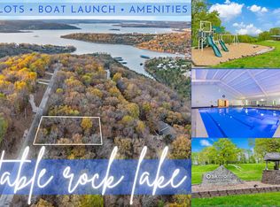 24 & 25 Lakeview Dr, Hollister, MO 65672