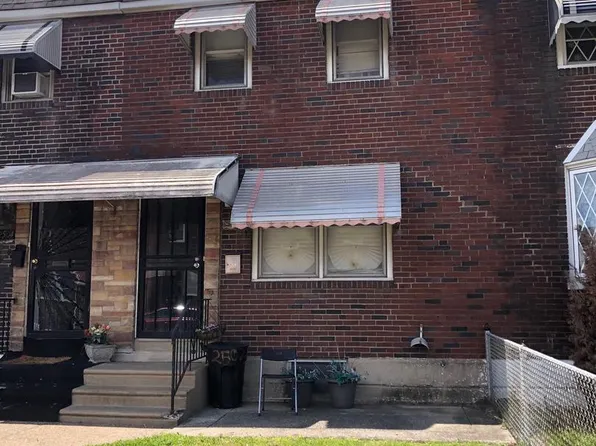 2502 S Alden St, Philadelphia, PA 19143