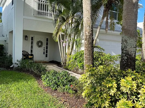 6 Brighton Ct, Palm Beach Gardens, FL 33418