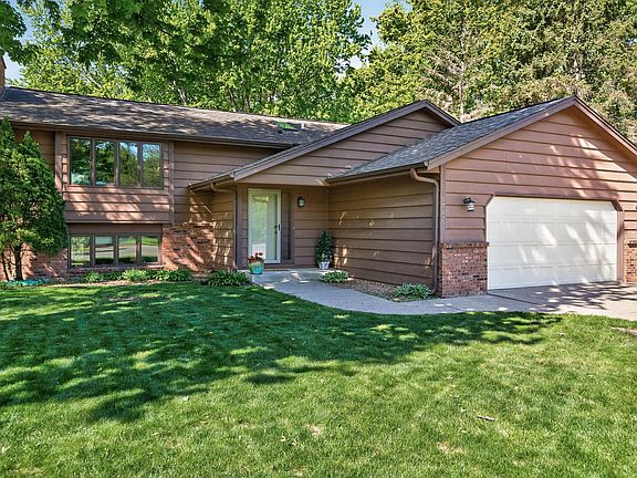 2nd image of 17125 Hemlock Ct