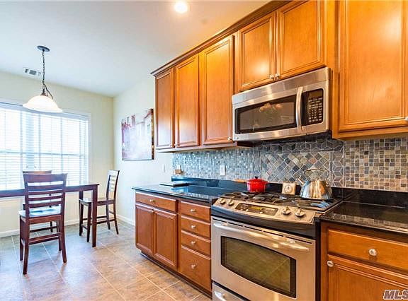 3rd image of 206 Bethaven Ln #206