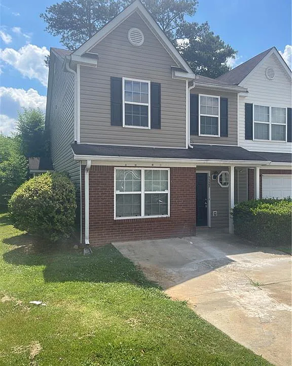 5322 Creekview Ln