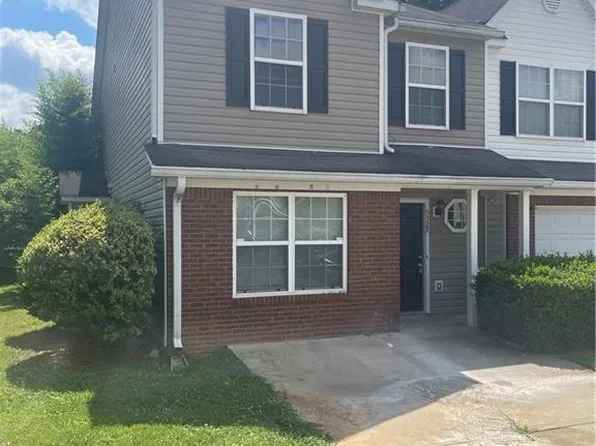 5322 Creekview Ln, Morrow, GA 30260