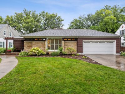 1614 8th St S, Fargo, ND, 58103