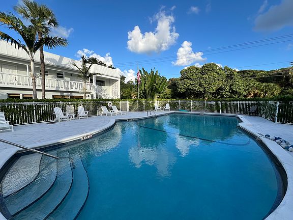 5th image of 6600 N Ocean Blvd #13