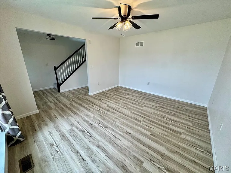 730 Moorland Cir — Photo 6
