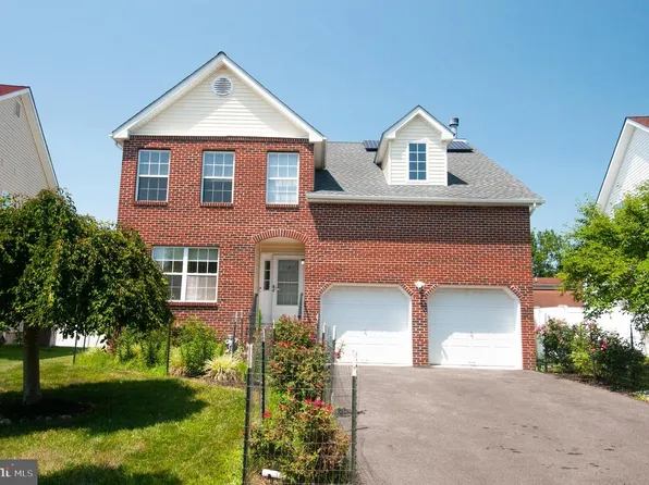17 Yorkshire Village Rd, Lawrence Township, NJ 08648