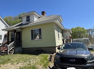 71 Henshaw St, Worcester, MA 01603