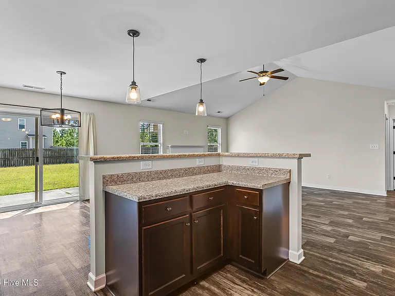120 Prospect Dr — Photo 14