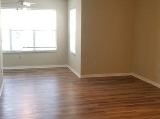 1401 Village Blvd APT 221, West Palm Beach, FL 33409