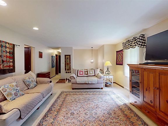 5th image of 6061 Saddlehorn Dr