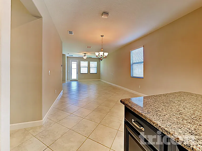 9735 Ivory Dr — Photo 32