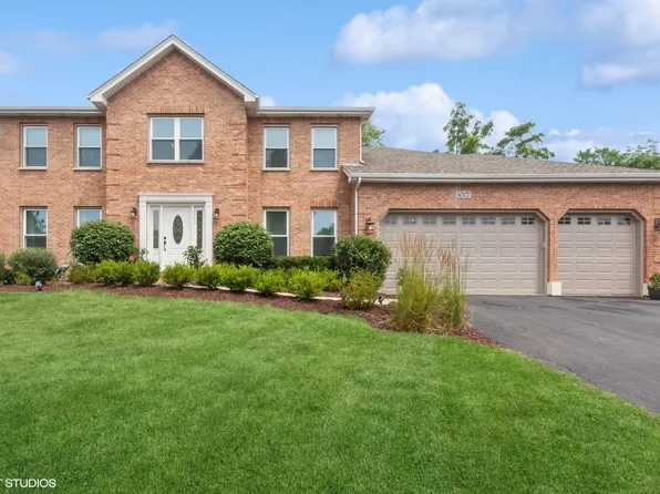 1007 Deshannon Ct, Batavia, IL 60510