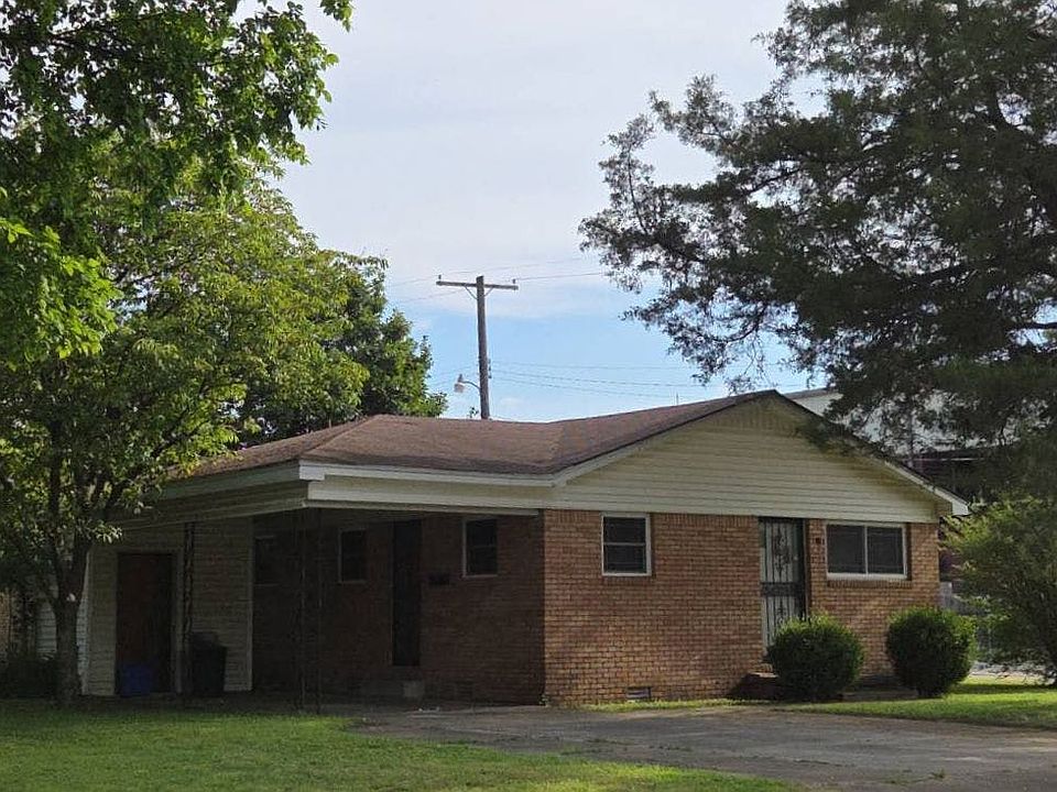2nd image of 613 Fulton St