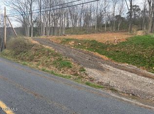 814 Beaver Dam Rd, Hollidaysburg, PA 16648