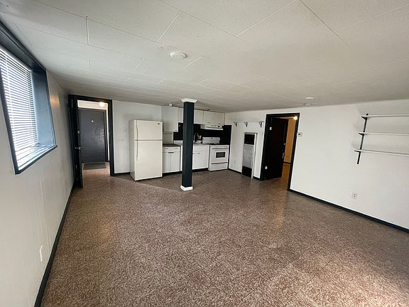 3rd image of 1080 Nevada St #D