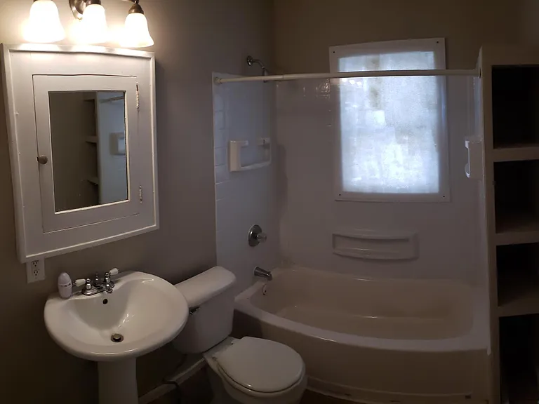 43 McKinley Pl N — Photo 11