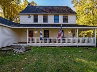 270 White Deer Rocks Rd, Woodbury, CT 06798