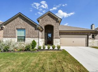 430 Pecan Mdws, New Braunfels, TX 78130