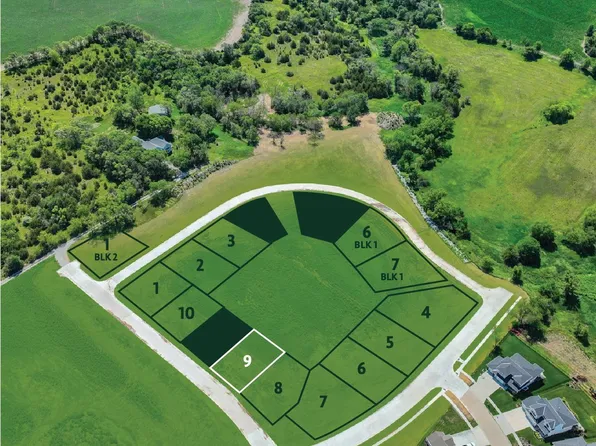 10430 S 33rd St, Roca, NE 68430