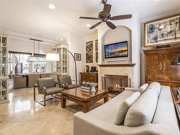 3rd image of 563 S Palm Ave #21