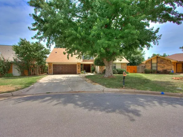 10104 Thompkins Ln, Oklahoma City, OK 73162