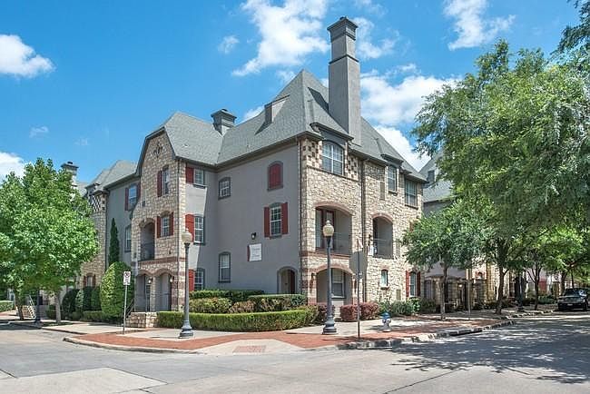 1st image of 3019 Thomas Ave APT 1404