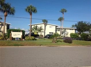 2570 Gary Cir APT 1, Dunedin, FL 34698