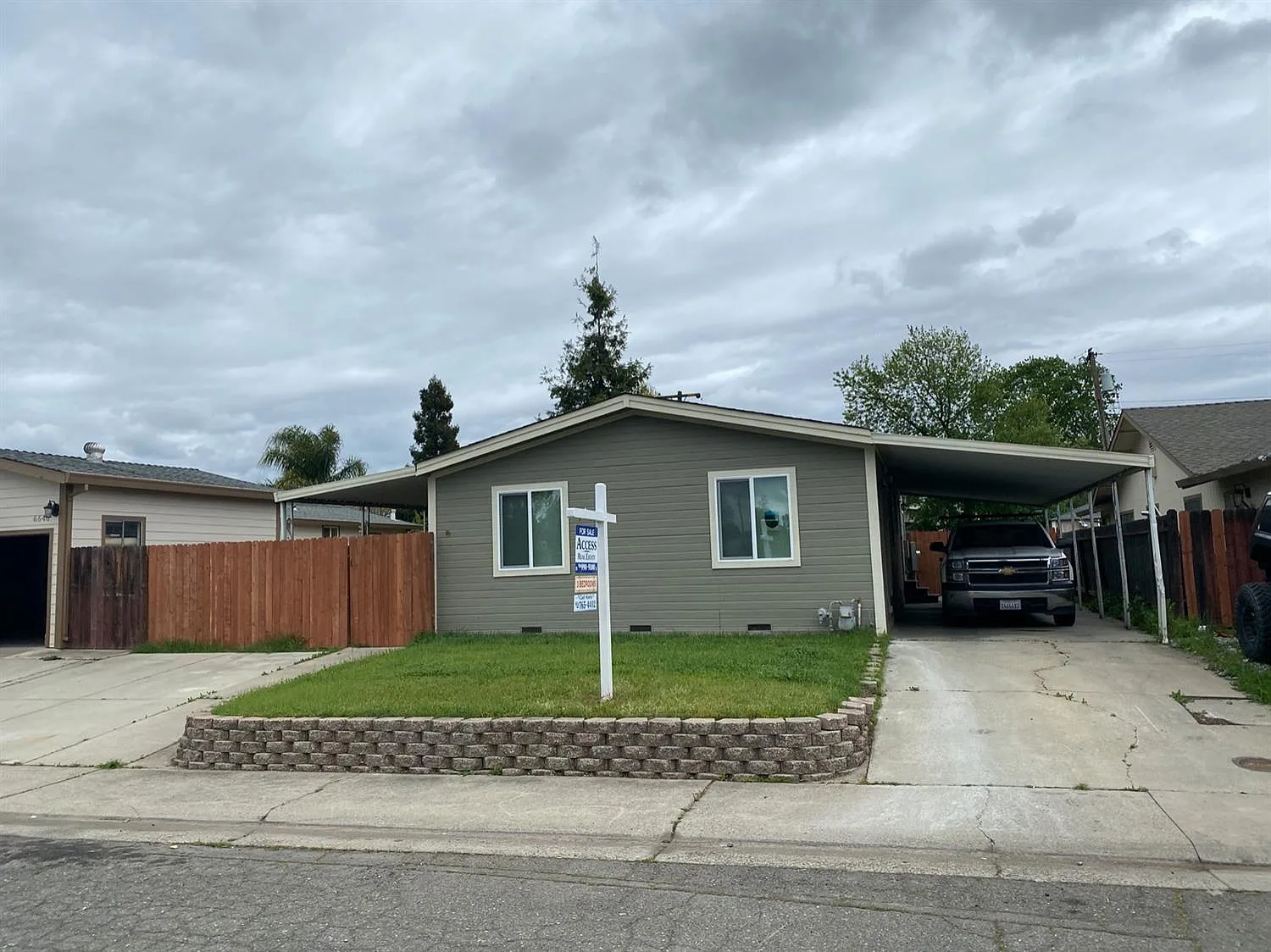 6642 Beamer Way photo 1