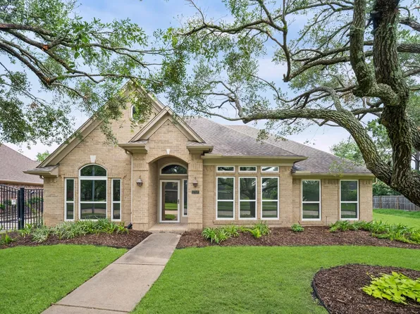 1707 Crescent Green Dr, Houston, TX 77094