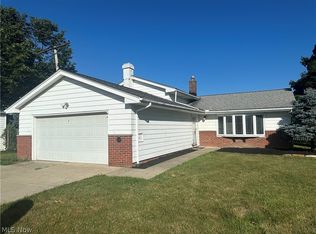 1147 Bonnie Pl, Mayfield Heights, OH