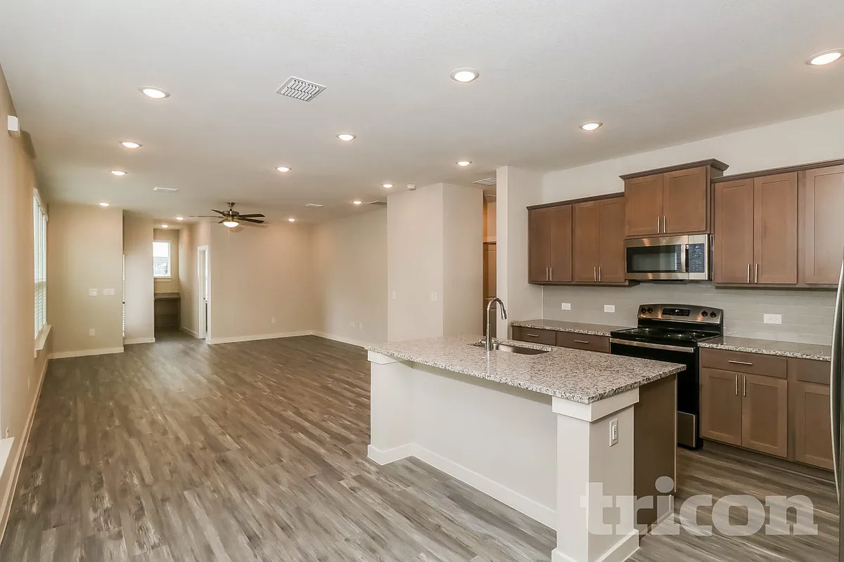 Building Photo - 1528 Palo Verde Way