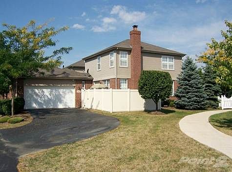 Attached Garage